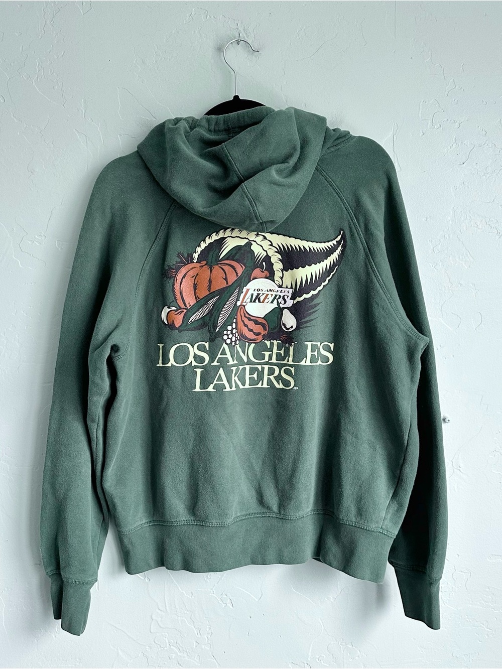 New Era Green Los Angeles Lakers Fall Harvest Hoodie Sweatshirt Medium